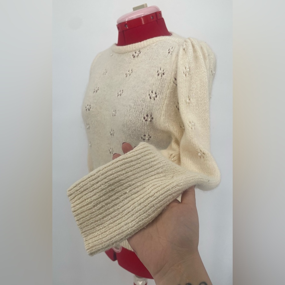 Vintage 80s Silk & Angora Cream Knit Sweater With Floral Cutouts & Pearl Centers - Picture 11 of 15